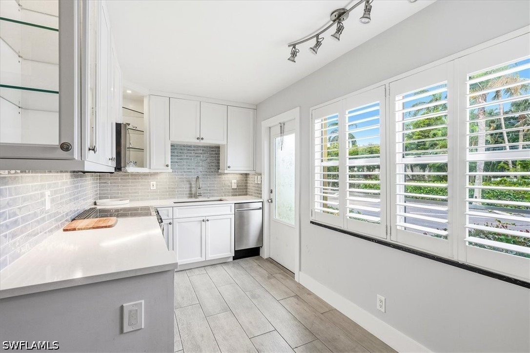1 Bed Condominium for Sale in Garden Manor, photo 4
