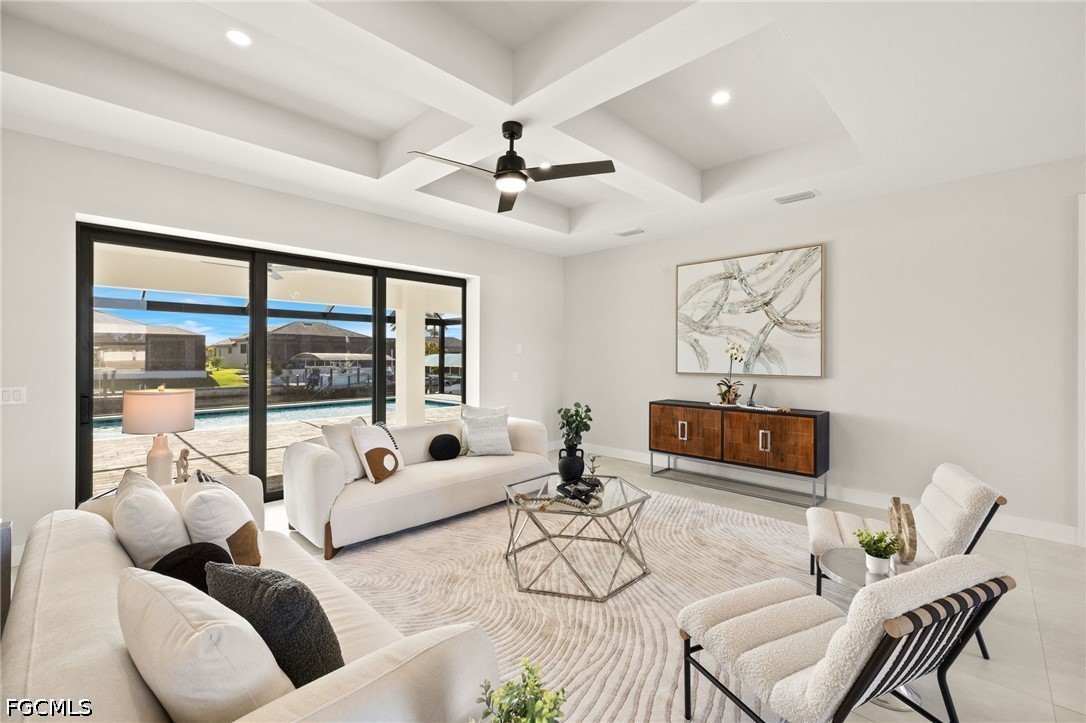 3 Bed Pool Home for Sale in Cape Coral, photo 4