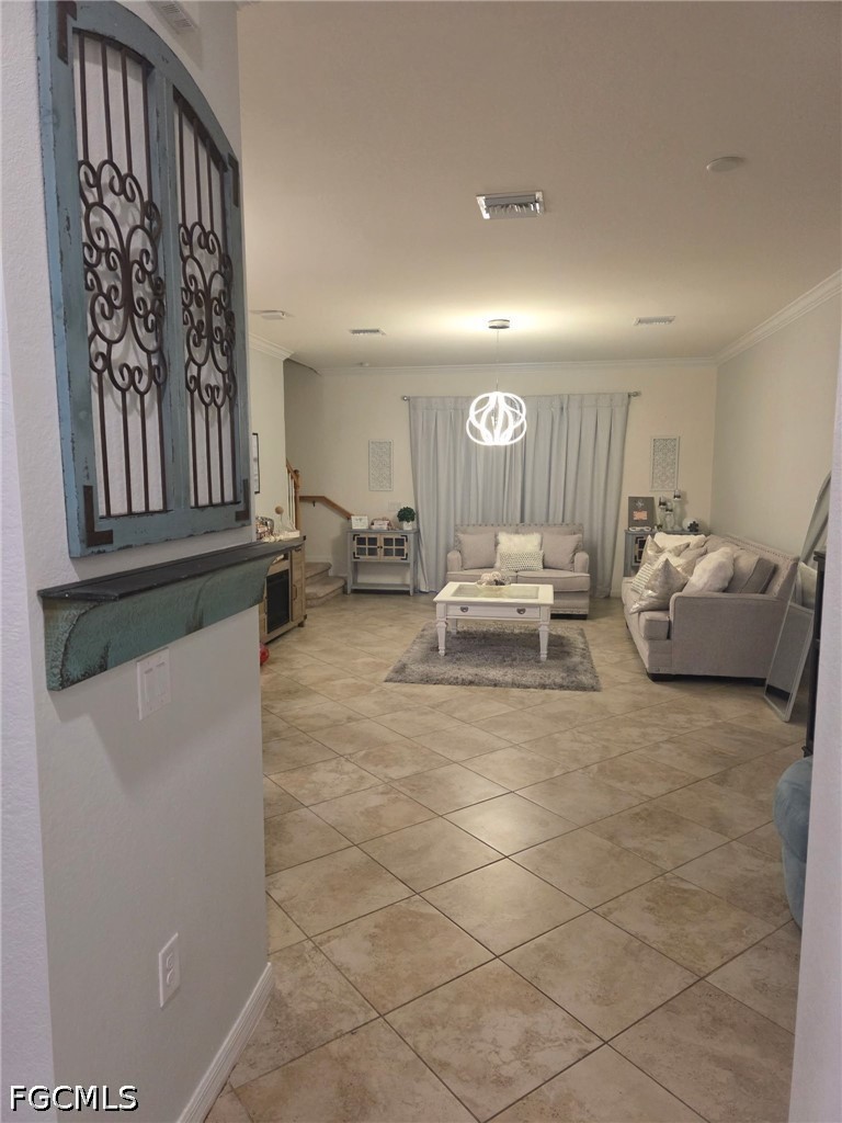 3 Bed Townhouse for Sale in Naples, photo 4