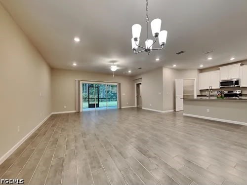 4 Bed SingleFamilyResidence for Sale in Jacksonville, photo 4