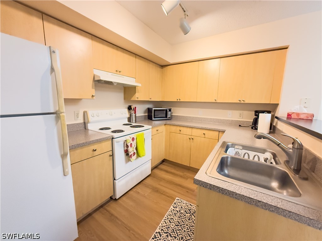 1 Bed Condominium for Sale in Sanctuary, photo 4
