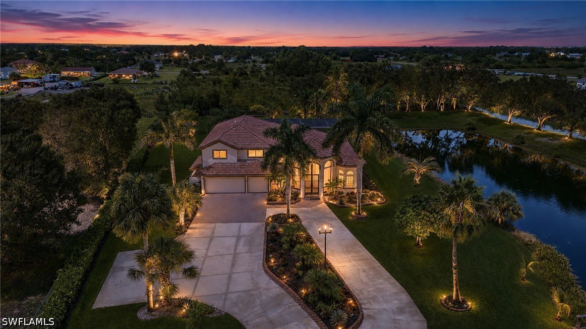 4 Bed Pool Home for Sale in Naples, photo 4