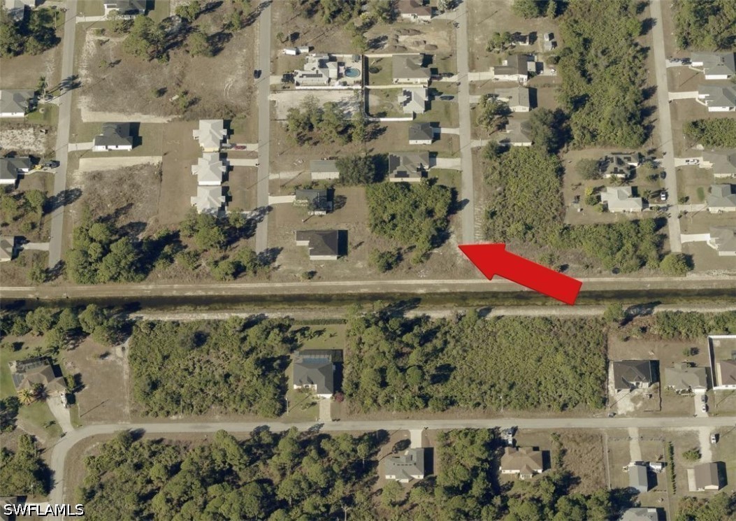 Waterfront Home for Sale in Lehigh Acres, photo 4