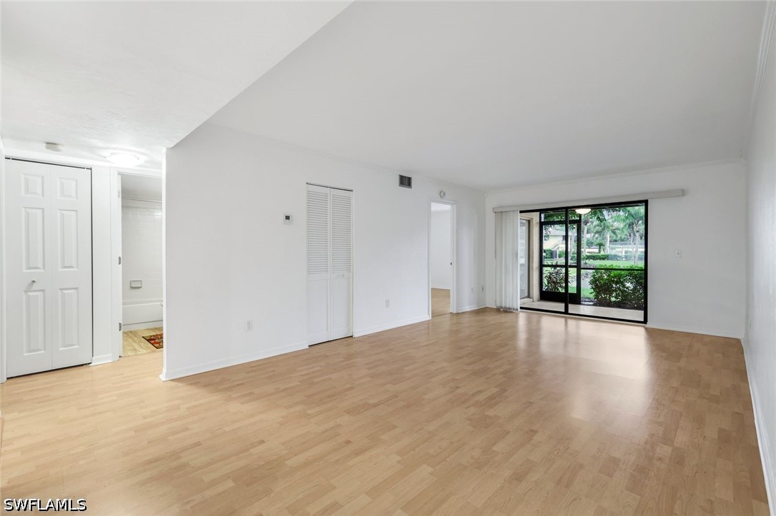 2 Bed Condominium for Sale in Pine Haven Condo, photo 4