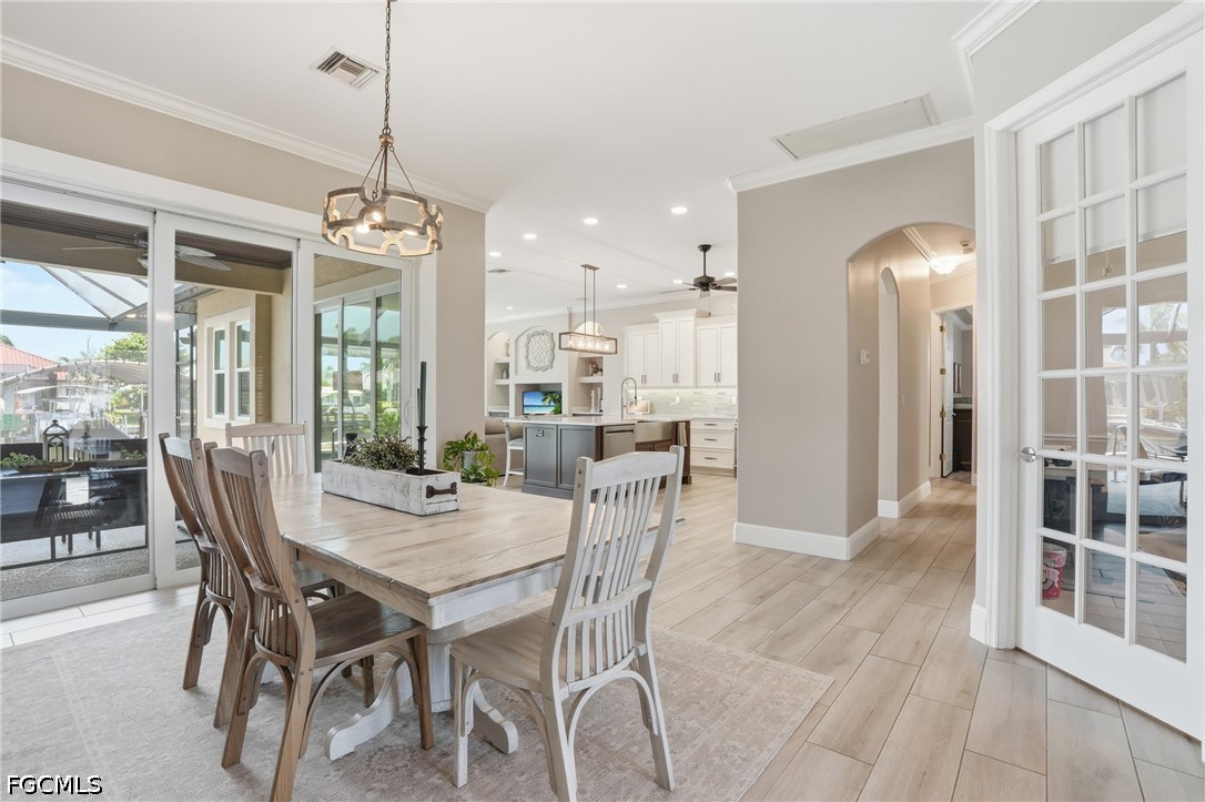 5 Bed Pool Home for Sale in Cape Coral, photo 4