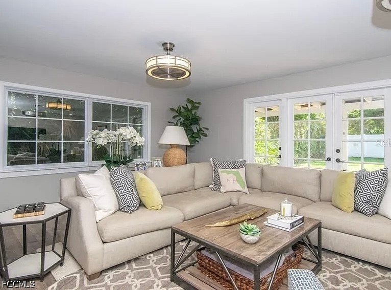 3 Bed SingleFamilyResidence for Sale in Tampa, photo 4