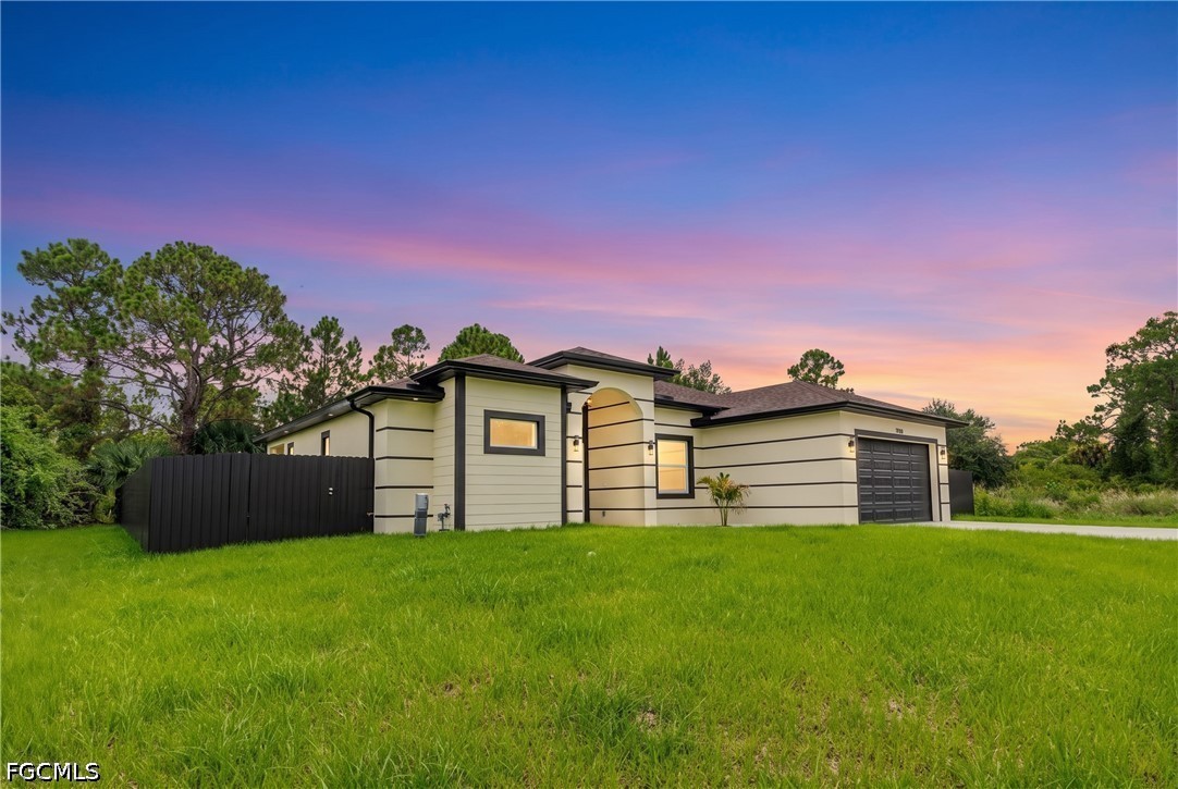 4 Bed SingleFamilyResidence for Sale in Lehigh Acres, photo 4