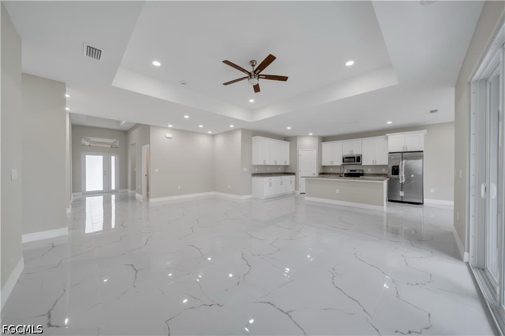 4 Bed SingleFamilyResidence for Sale in Lehigh Acres, photo 4