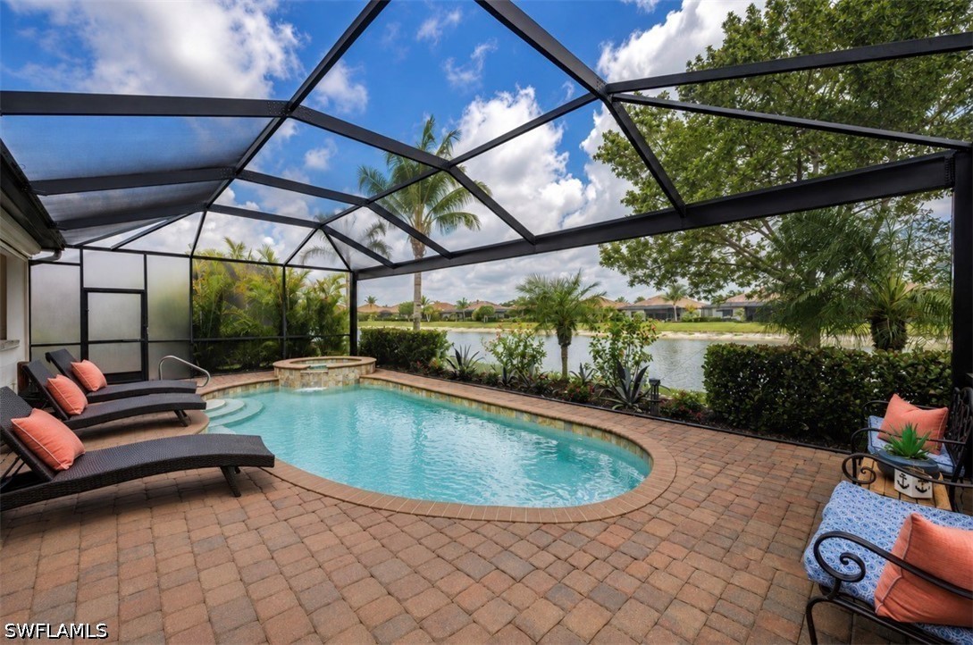 2 Bed Pool Home for Sale in Bonita Springs, photo 4