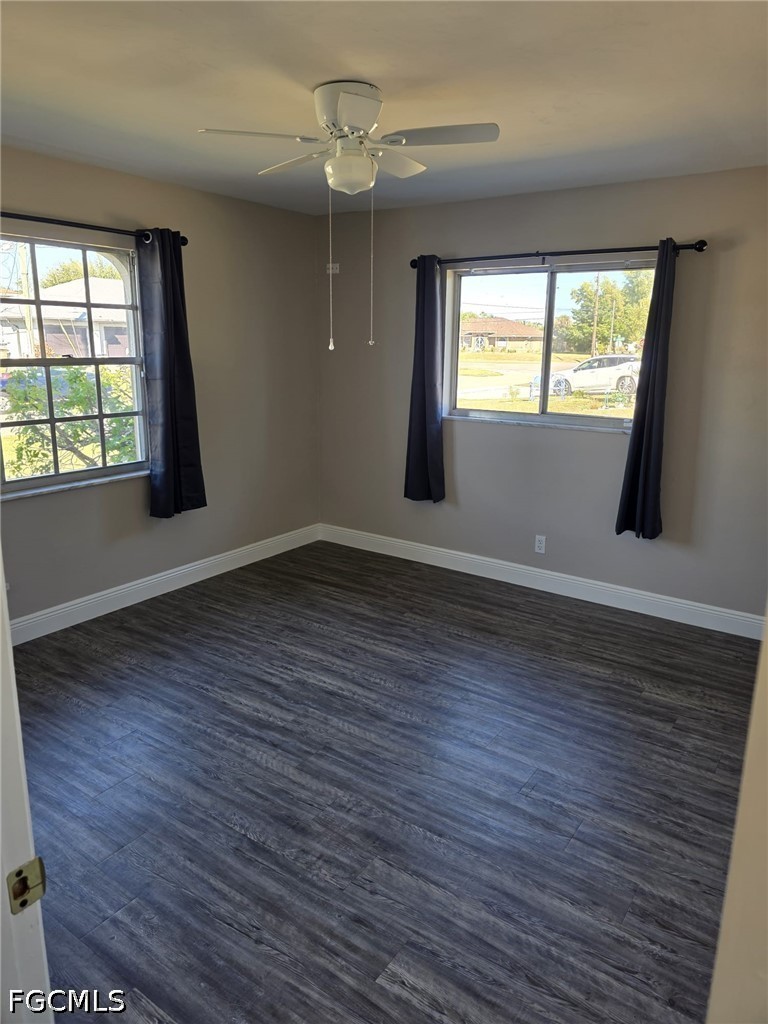 2 Bed Duplex for Sale in Cape Coral, photo 4