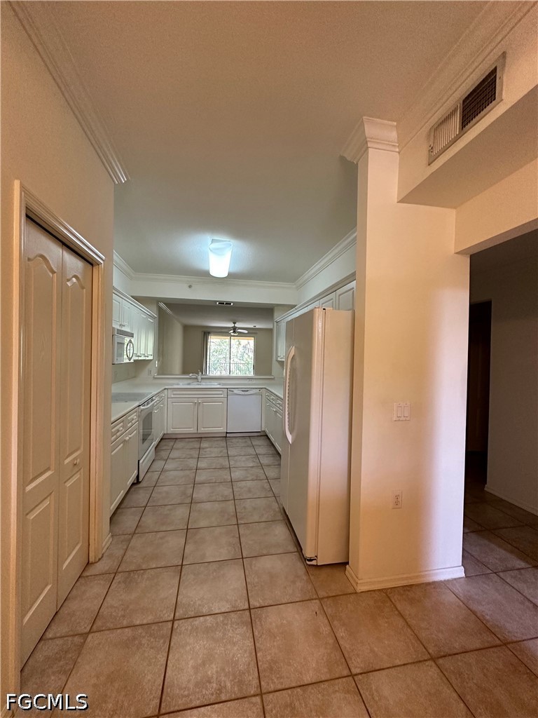 3 Bed Condominium for Sale in Fort Myers, photo 4