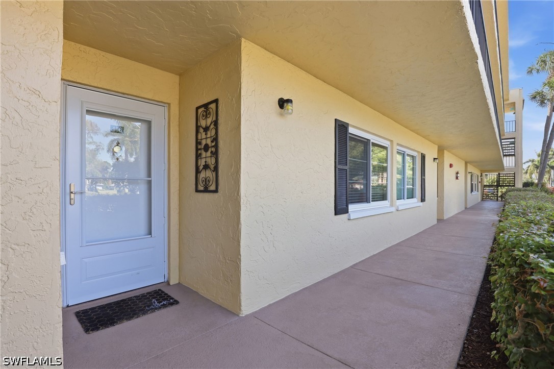 2 Bed Condominium for Sale in Forest Lakes, photo 4