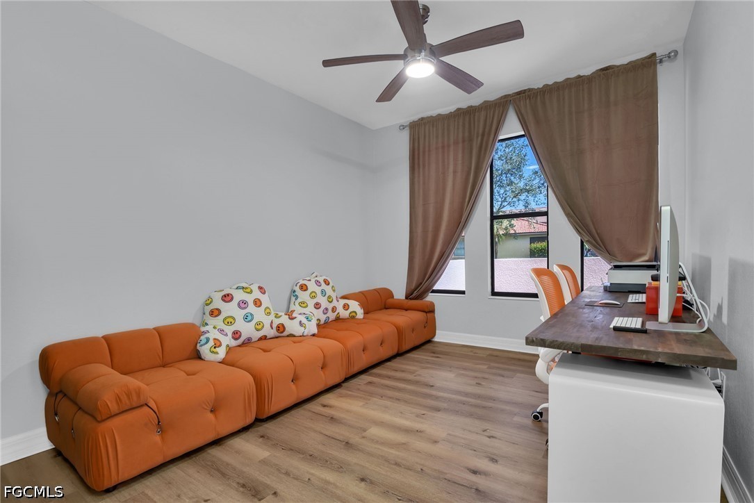 3 Bed SingleFamilyResidence for Sale in Daniels Preserve, photo 4