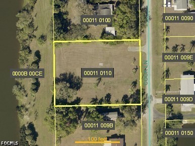 Waterfront Home for Sale in Alva, photo 4