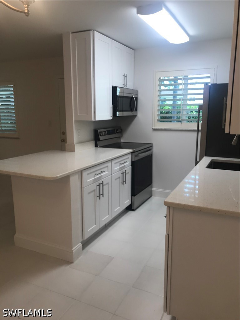 2 Bed Condominium for Sale in Naples, photo 4