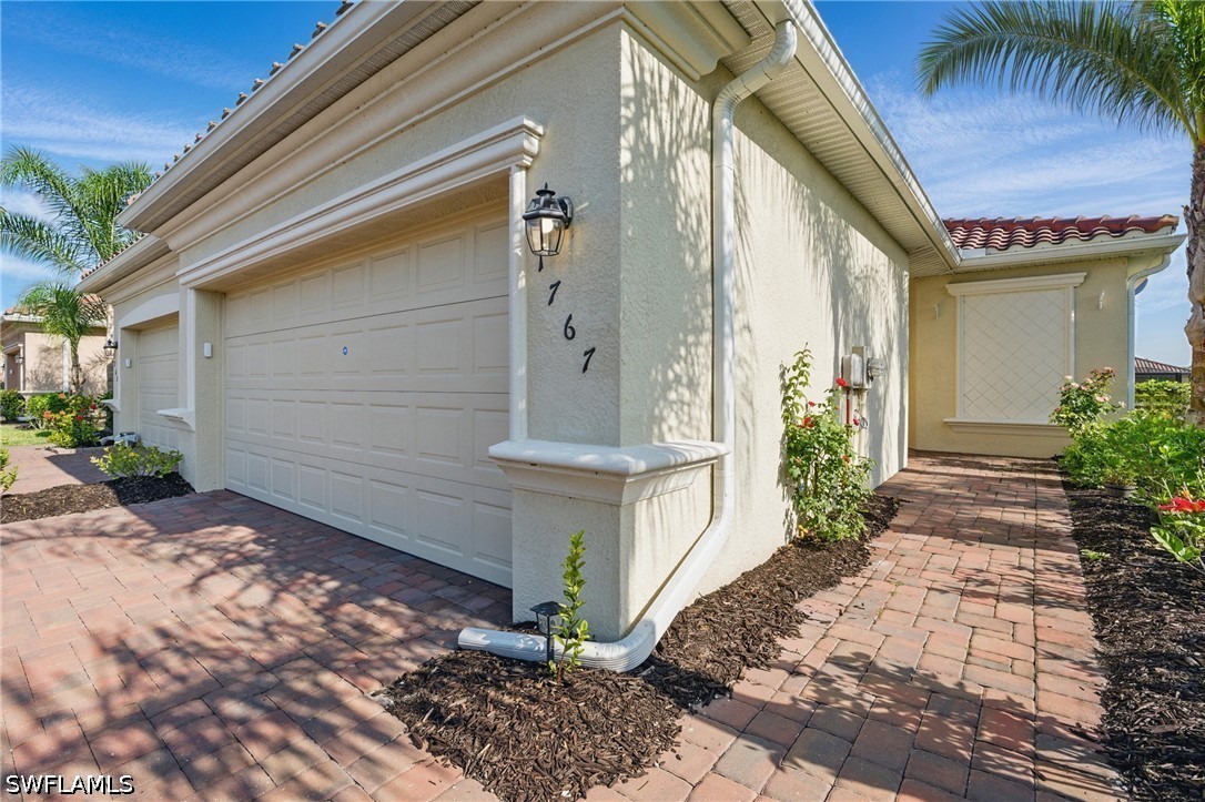 3 Bed Waterfront Home for Sale in Naples, photo 4