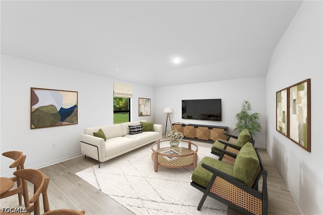 4 Bed SingleFamilyResidence for Sale in Lehigh Acres, photo 4
