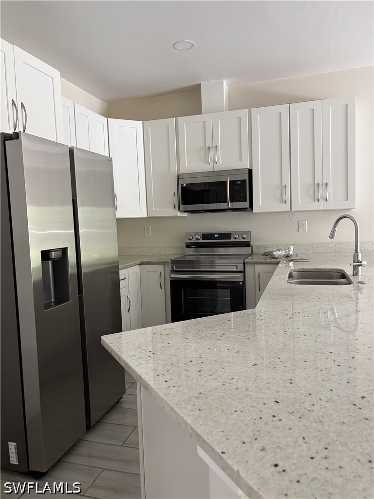 3 Bed Duplex for Sale in San Carlos Park, photo 4