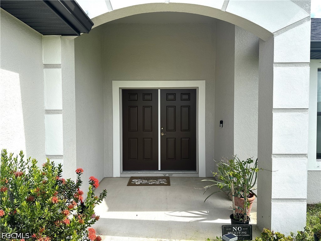 3 Bed SingleFamilyResidence for Sale in Lehigh Acres, photo 4