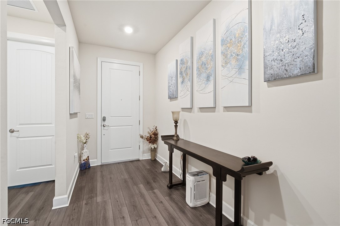 4 Bed Pool Home for Sale in Eagle Reserve, photo 4