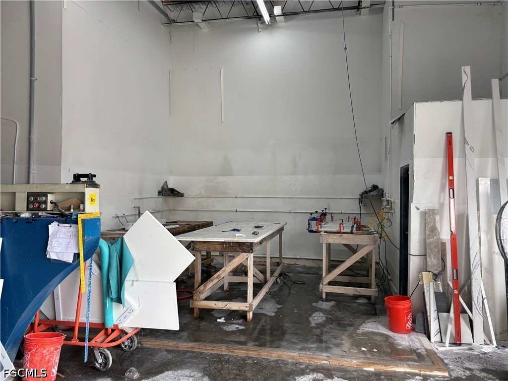 Office for Sale in Cape Coral, photo 4