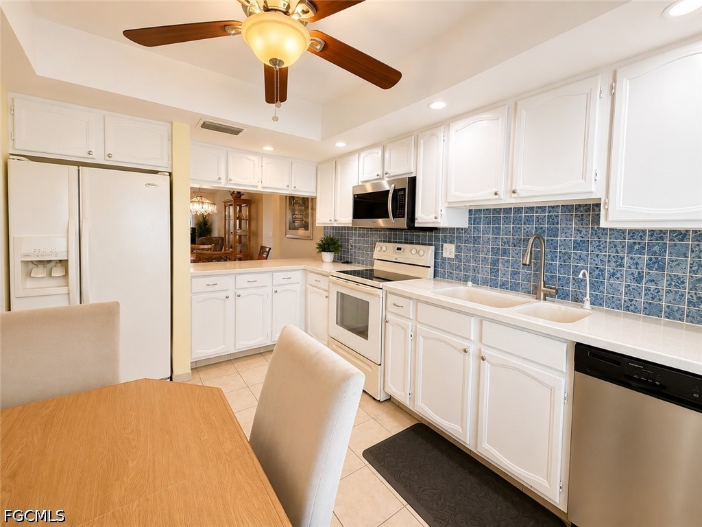 2 Bed Waterfront Home for Sale in Casa Bonita, photo 4
