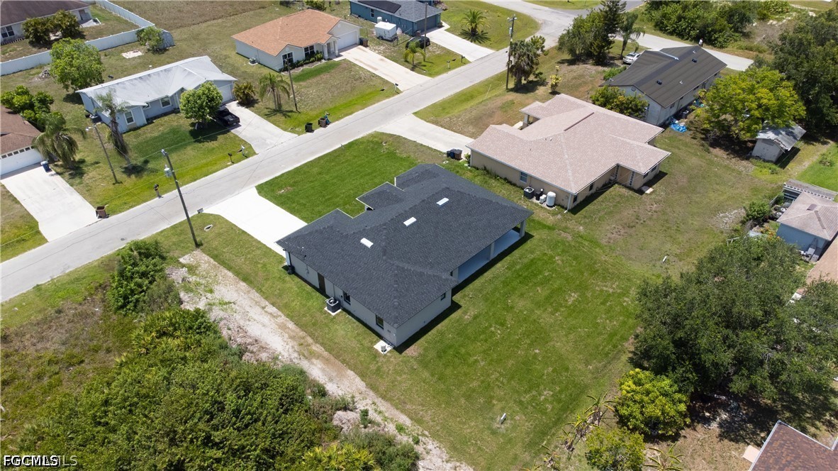 3 Bed SingleFamilyResidence for Sale in Lehigh Acres, photo 4