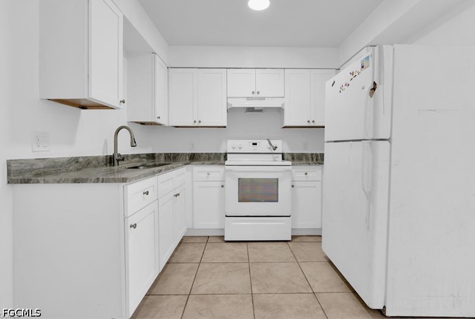 2 Bed Duplex for Sale in Fort Myers, photo 4