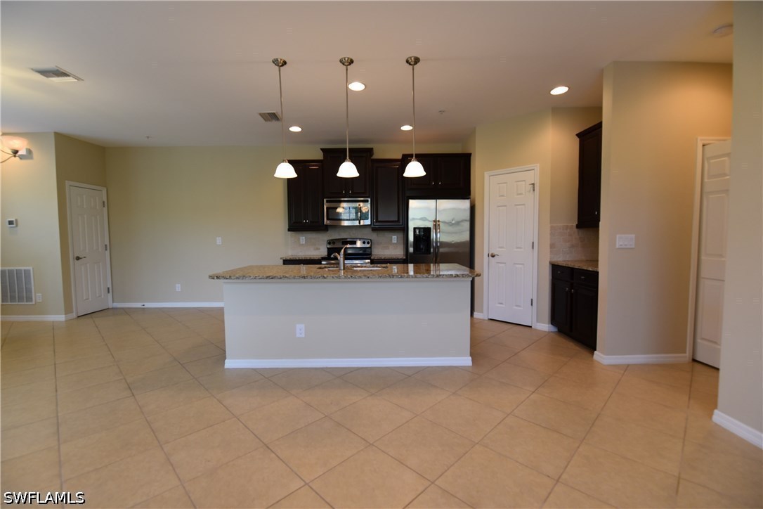 2 Bed Condominium for Sale in Estero, photo 4