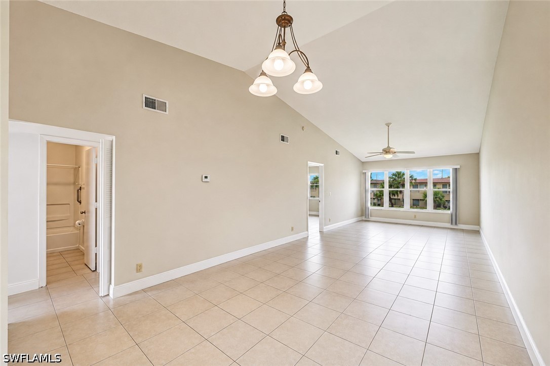 2 Bed Condominium for Sale in Winterpark, photo 4