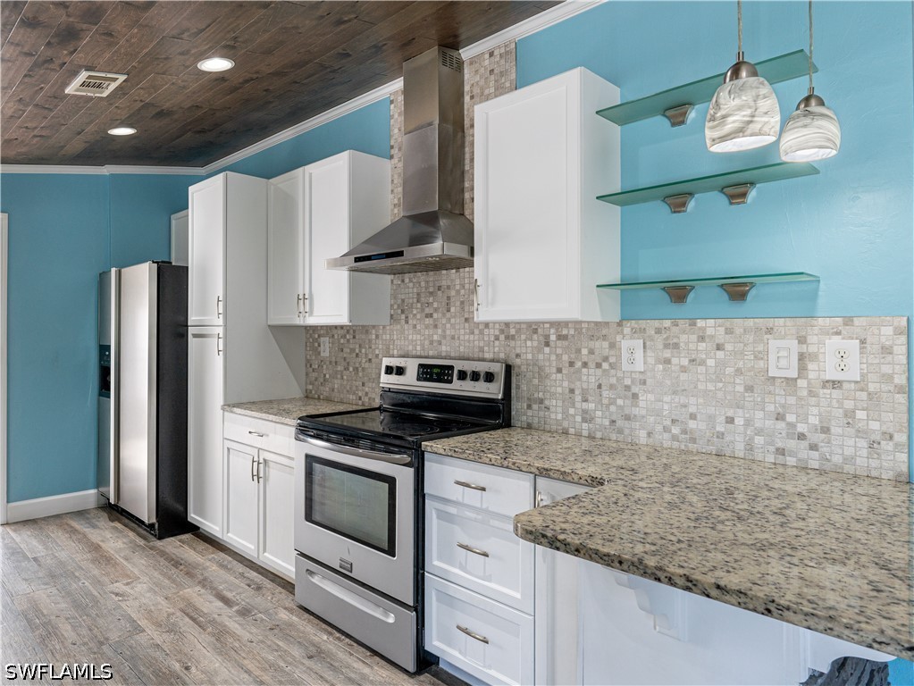 3 Bed Pool Home for Sale in Not Applicable, photo 4