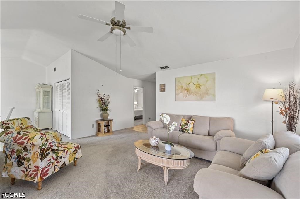 2 Bed Waterfront Home for Sale in Fort Myers, photo 4