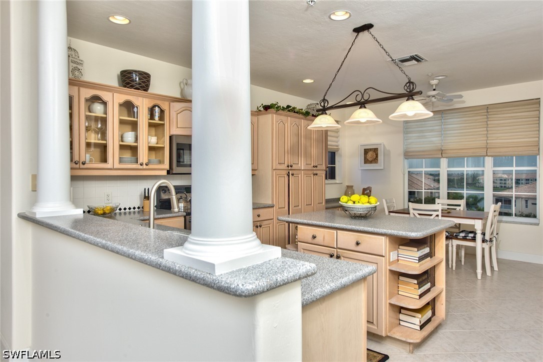 2 Bed Waterfront Home for Sale in Sutton Walk, photo 4