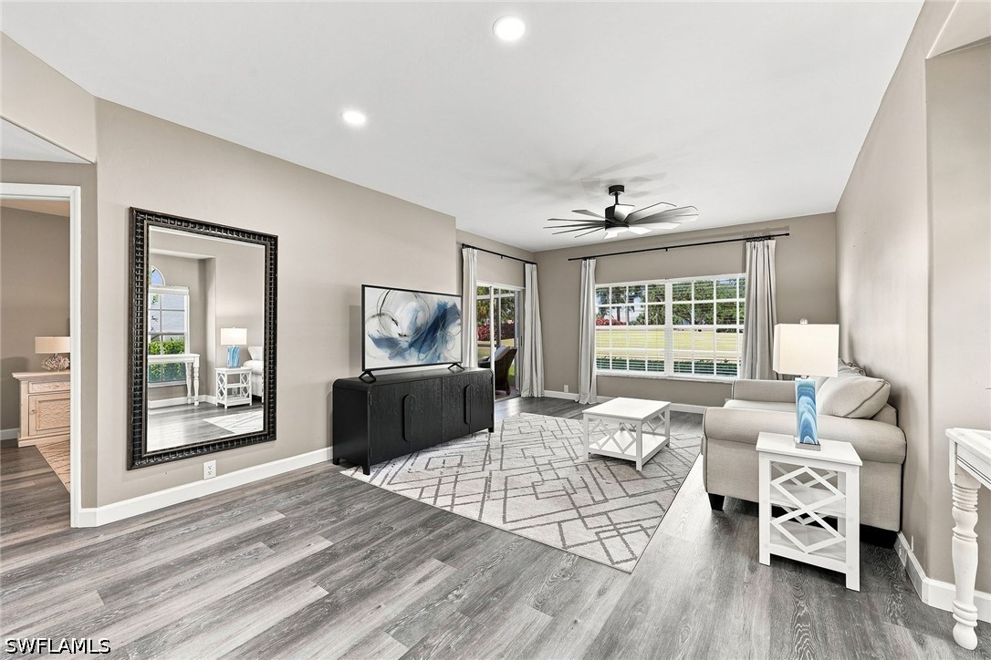 3 Bed Condominium for Sale in Bonita Springs, photo 4