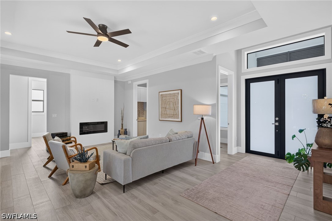 3 Bed SingleFamilyResidence for Sale in Naples, photo 4