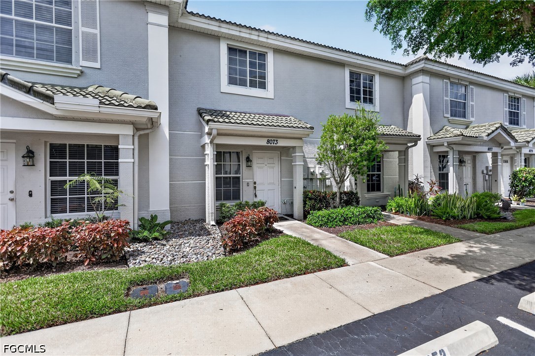 2 Bed Townhouse for Sale in Cypress Landing, photo 4