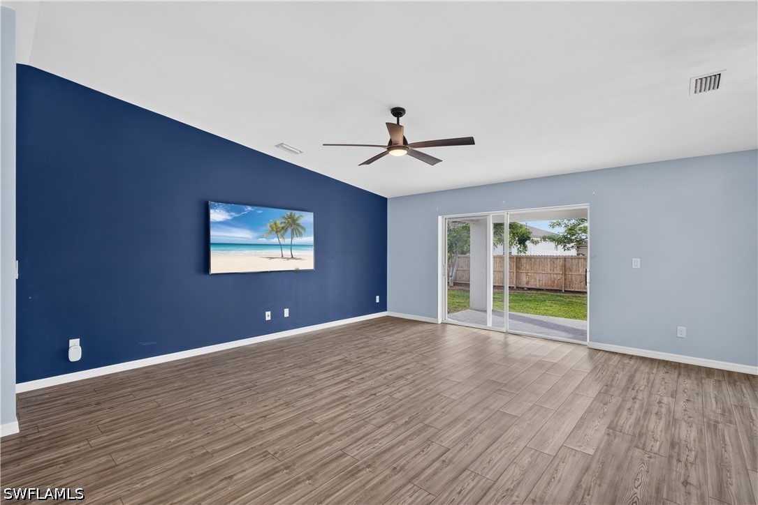 4 Bed SingleFamilyResidence for Sale in Cape Coral, photo 4