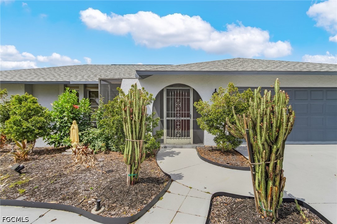 3 Bed Pool Home for Sale in Cape Coral, photo 4