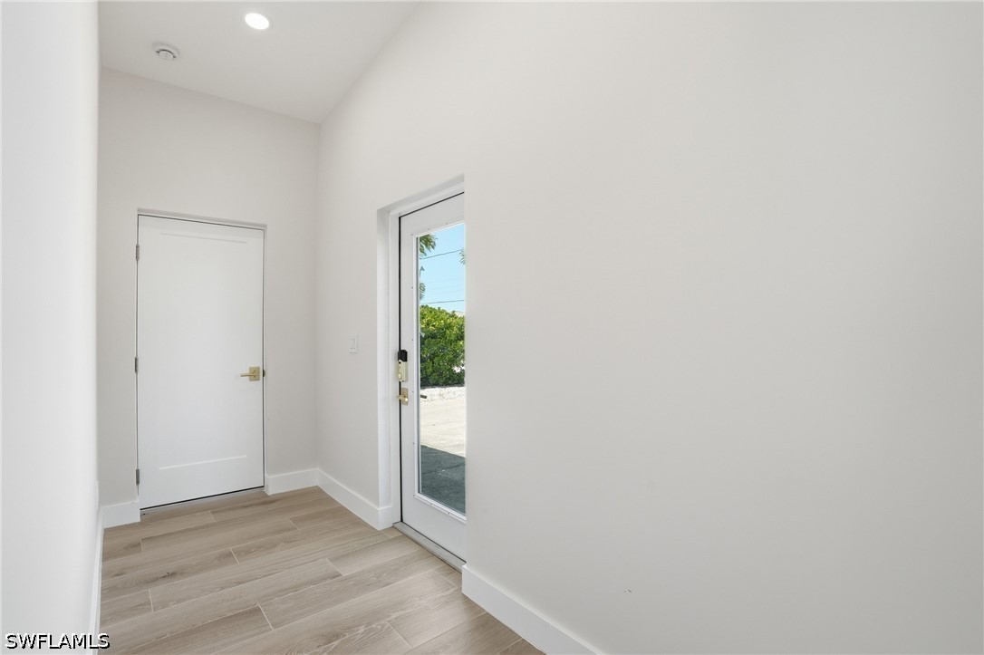 3 Bed Waterfront Home for Sale in Laguna Shores, photo 4