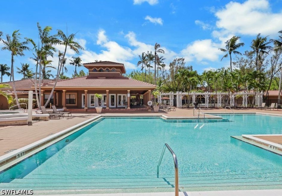 1 Bed Condominium for Sale in Oasis, photo 4