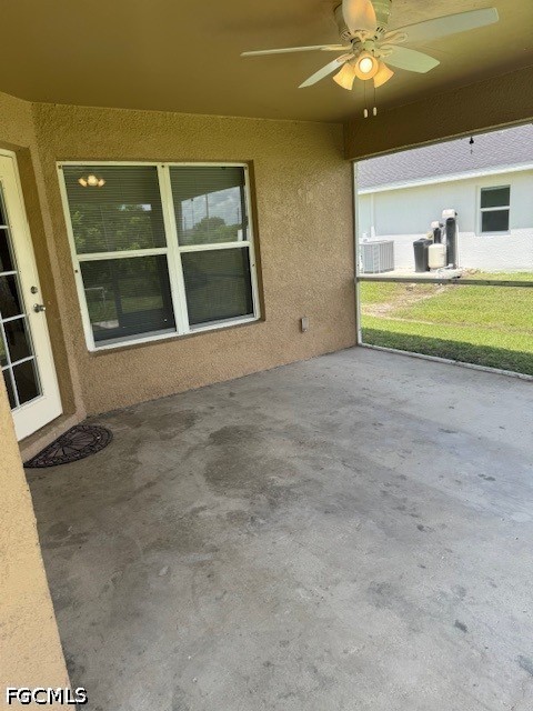 3 Bed SingleFamilyResidence for Sale in Cape Coral, photo 4