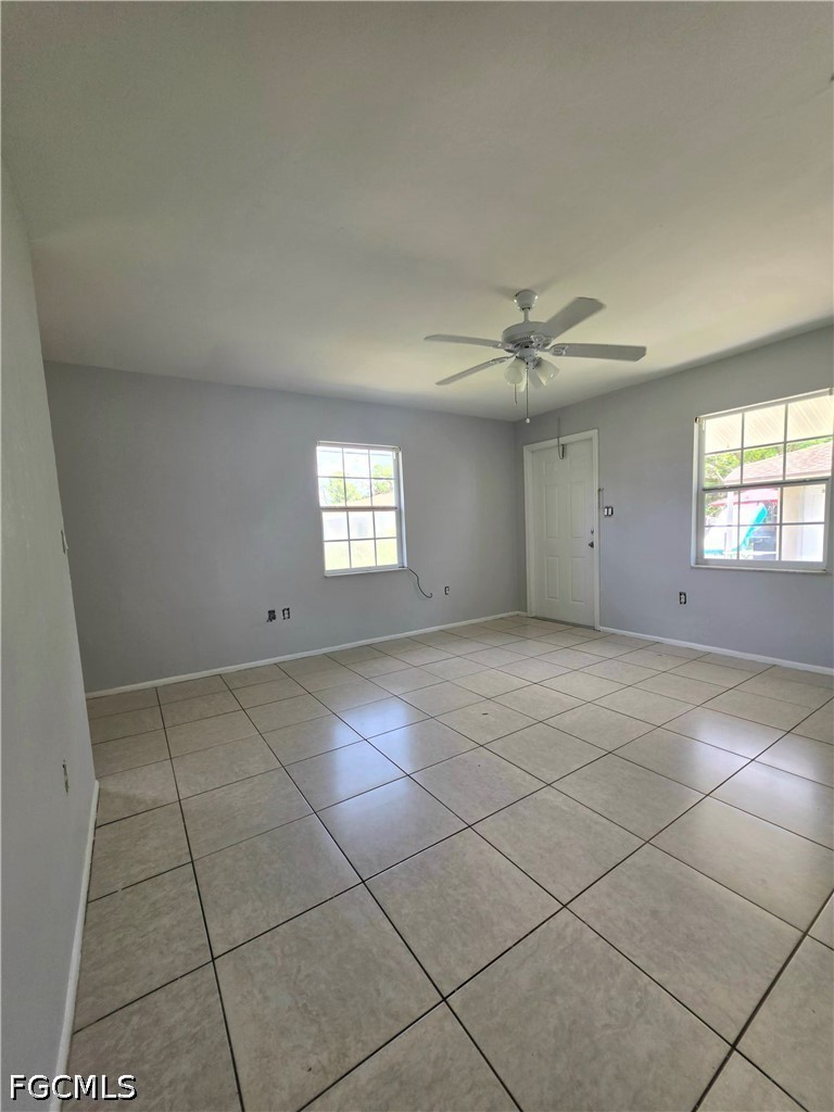 2 Bed SingleFamilyResidence for Sale in Pine Manor, photo 4