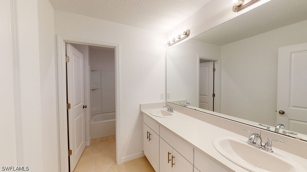 5 Bed SingleFamilyResidence for Sale in Solena, photo 4