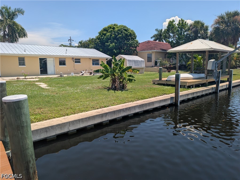 3 Bed Waterfront Home for Sale in Gulfhaven, photo 4