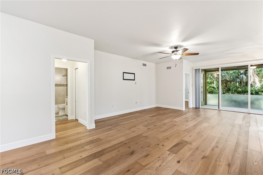 2 Bed Condominium for Sale in North Fort Myers, photo 4
