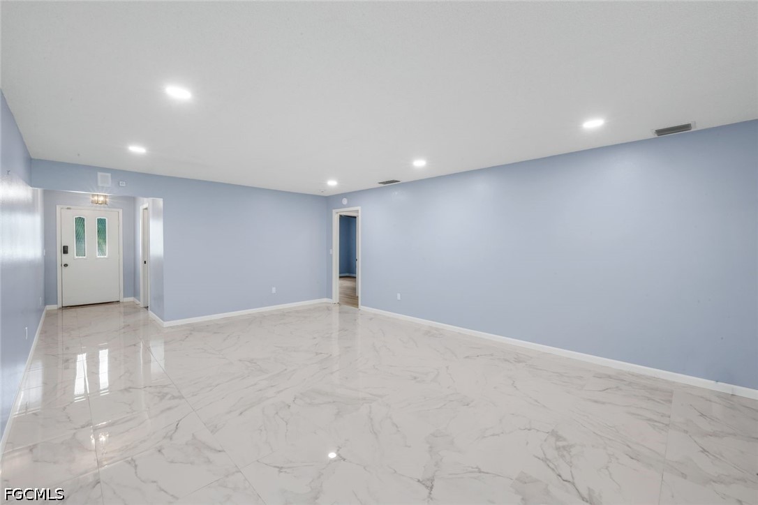 2 Bed Attached for Sale in Brandywine, photo 4