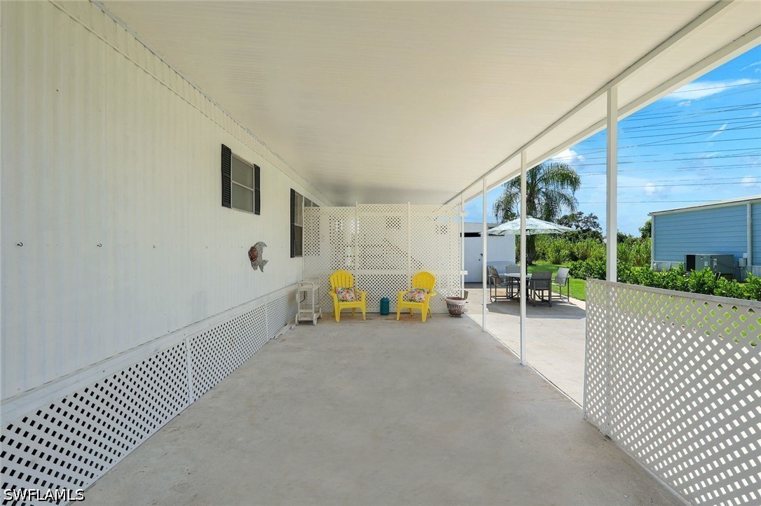 2 Bed ManufacturedHome for Sale in Bonita Springs, photo 4