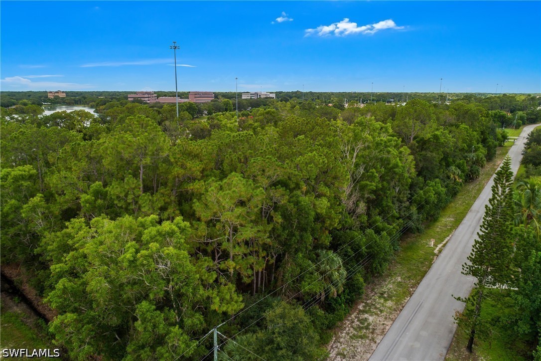 Residential for Sale in Golden Gate Estates, photo 4