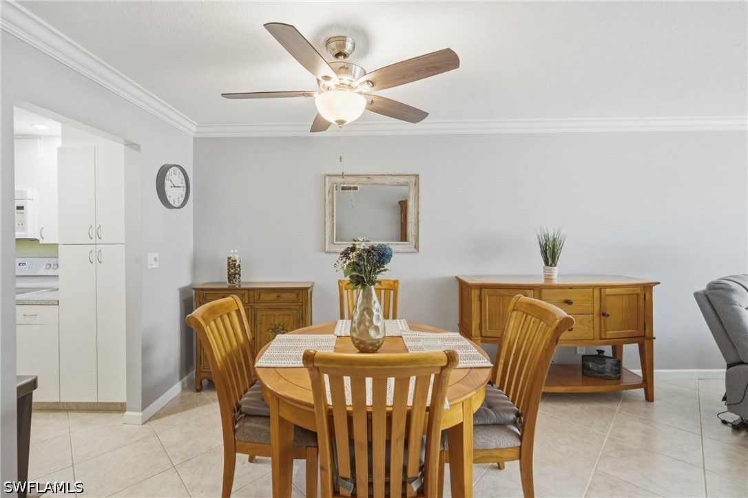 2 Bed Waterfront Home for Sale in Naples, photo 4