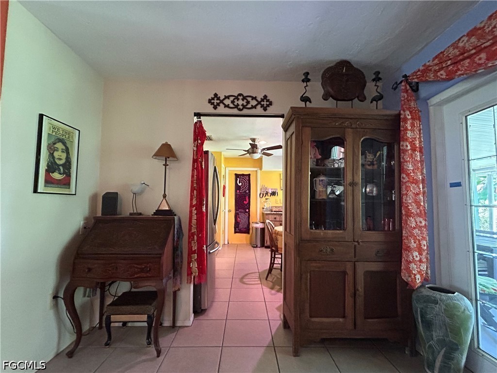 1 Bed Attached for Sale in Bonita Farms, photo 4